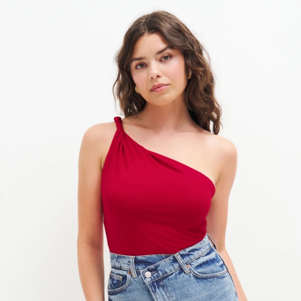 NWT Reformation One Shoulder Top